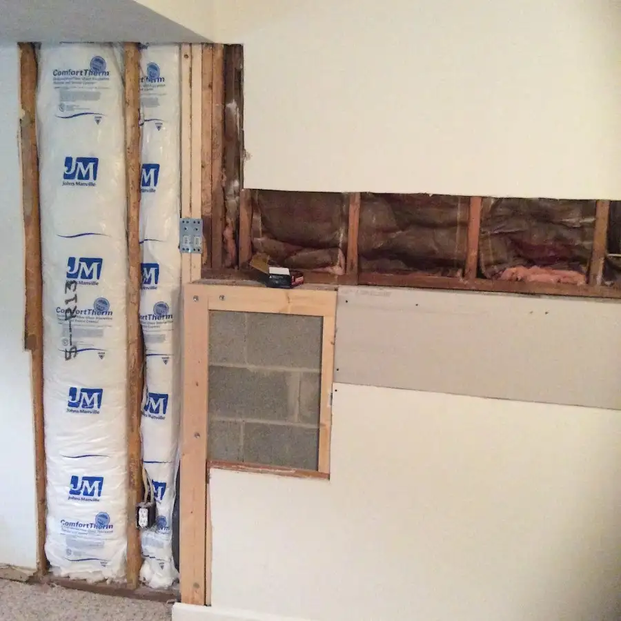 Wall insulation replacement during Structural Drying in Four Corners